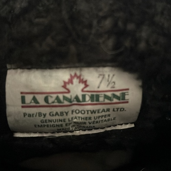 LA Canadienne lace up black leather boots, shearling lined. Size 7.5, - Picture 9 of 12